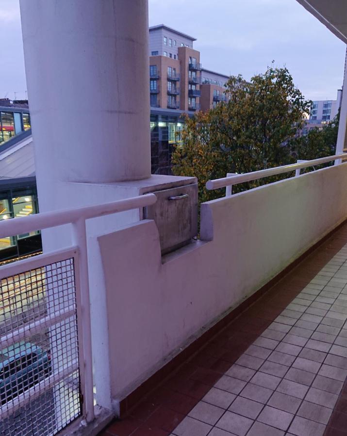 Bright, Nice Interior, Close To The City, 2 Bedroom Apartment London Exterior photo